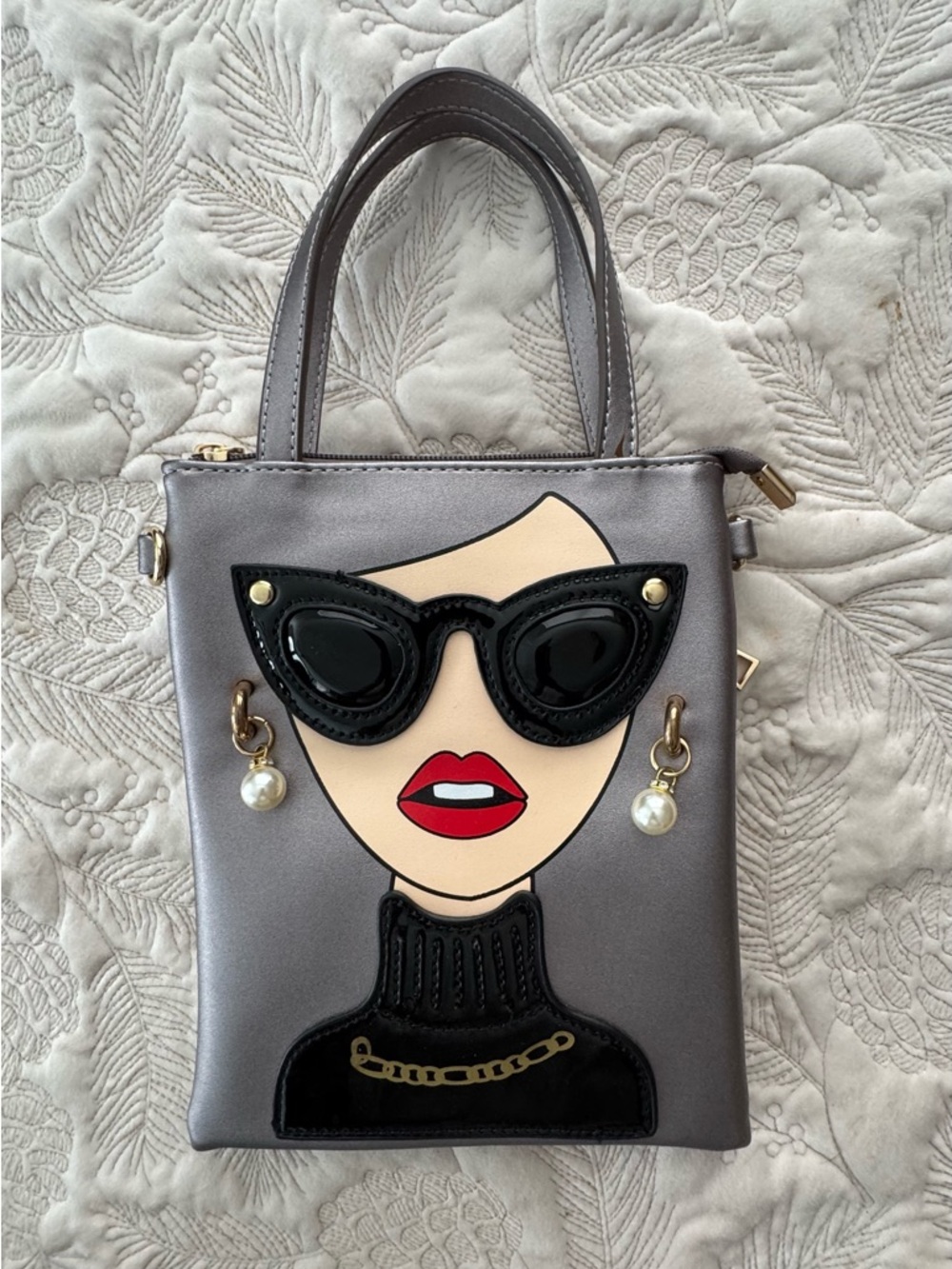 Chic Portrait Tote Bag in Metallic Gray with Pearl Earring Detail